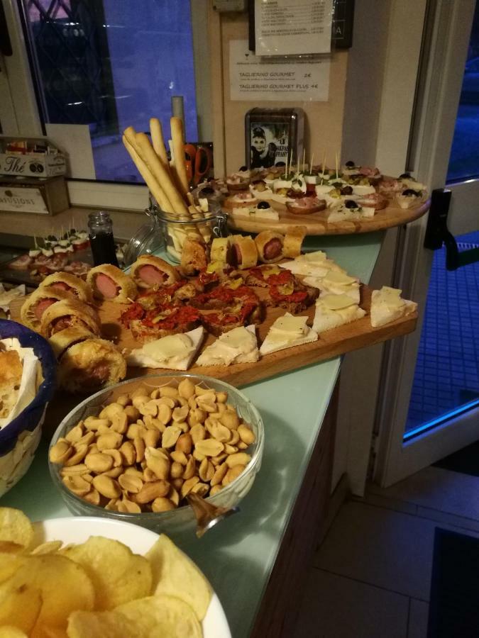 Hotel Il Rio Di Vorno Capannori Esterno foto