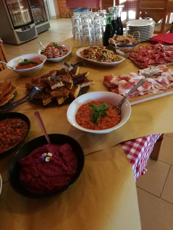 Hotel Il Rio Di Vorno Capannori Esterno foto