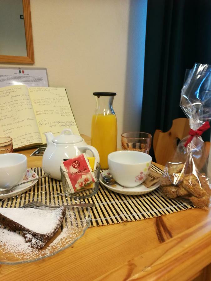 Hotel Il Rio Di Vorno Capannori Esterno foto
